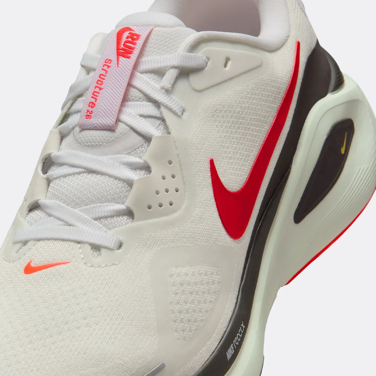 Nike Structure 26 - Image 11