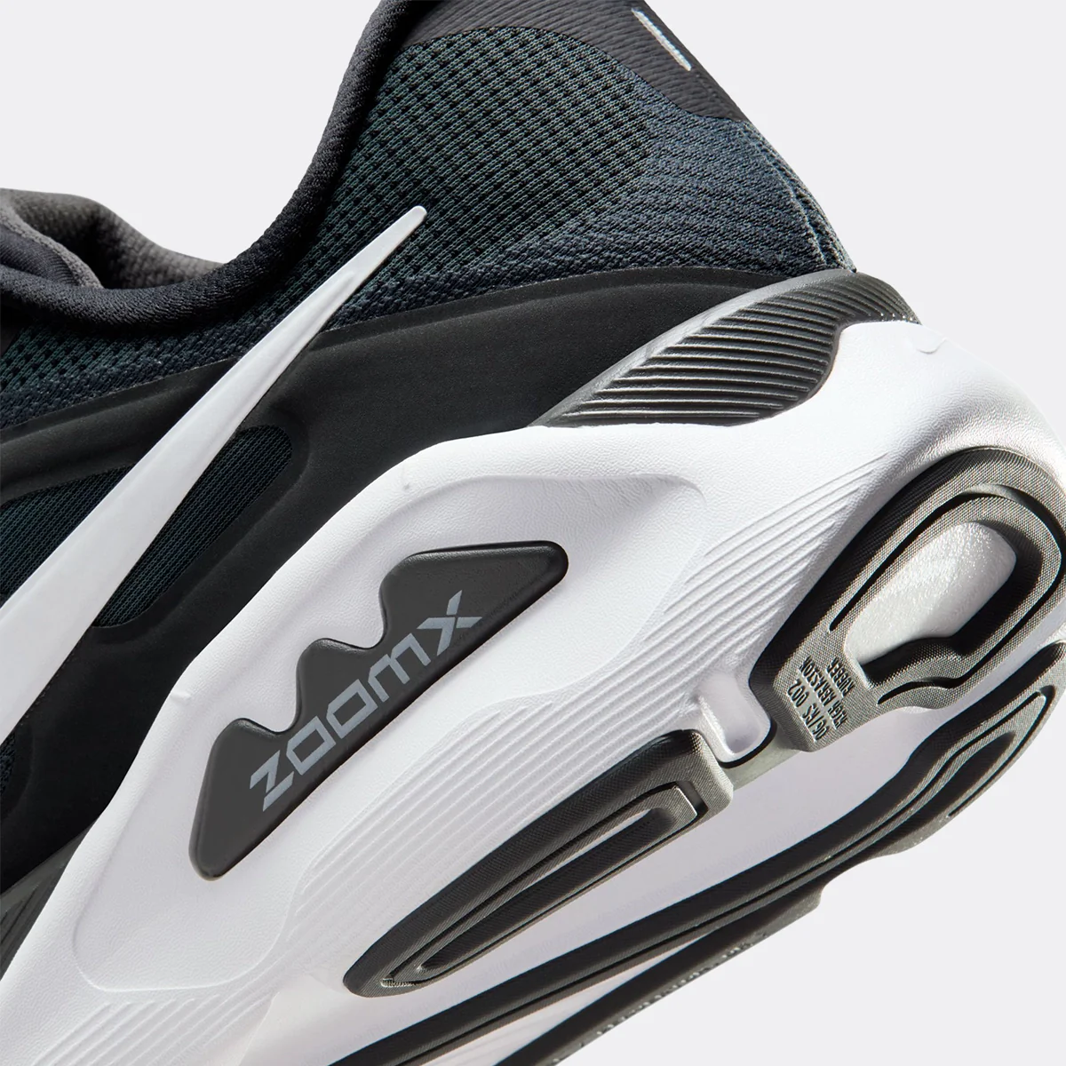 Nike Structure Plus - Image 12