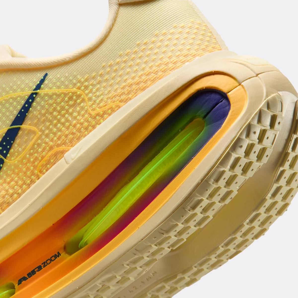 Nike Vomero Premium - Image 18