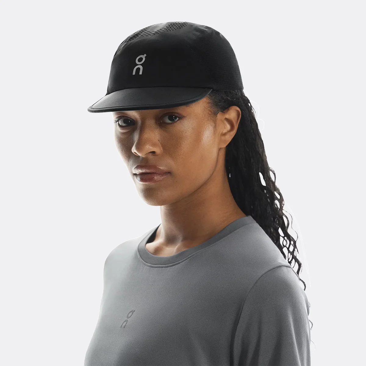 On Ultra Cap - Image 9